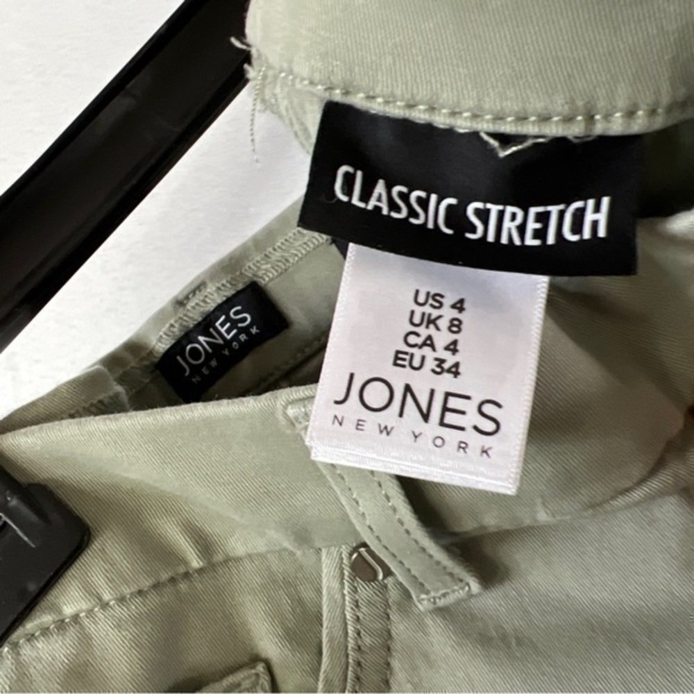 JONES New York 'Astor Pull On' Capri Pants Women's Sz 4 Lite Green Stretch. - Picture 4 of 6
